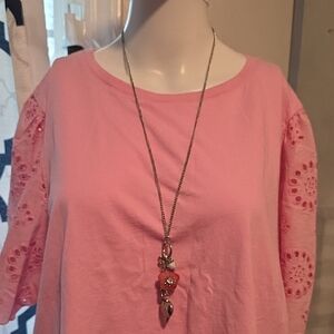 Elegant Silver and Pink Pendant Necklace